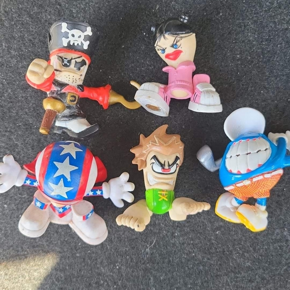Tech deck dudes